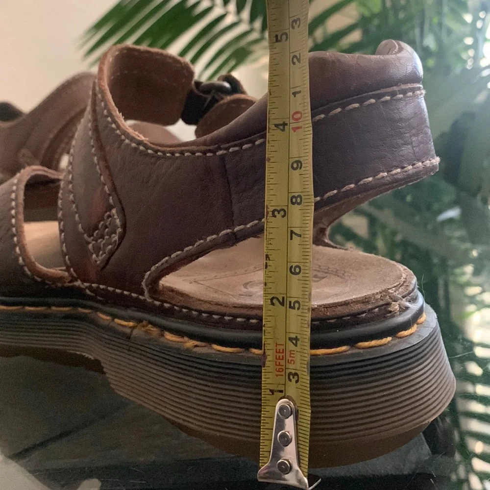 Vintage 90s DR. MARTENS Mens Made in England Sandals 9076
